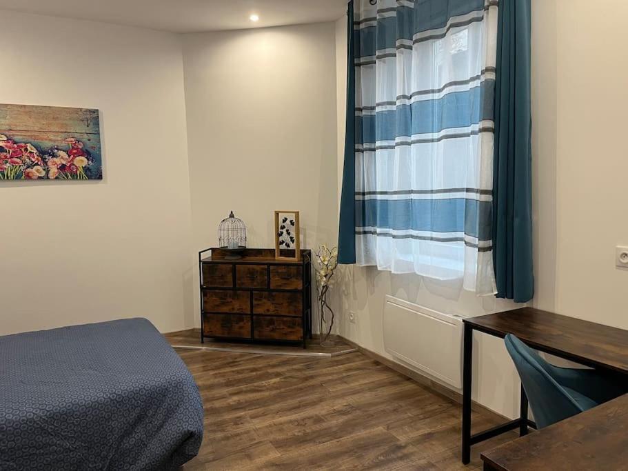 Le Bleuet Apartment Монрежо Екстериор снимка
